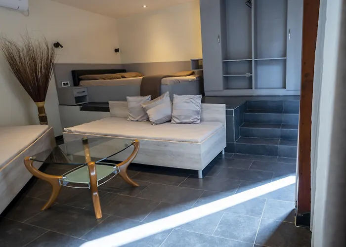 Design Logatero מלון